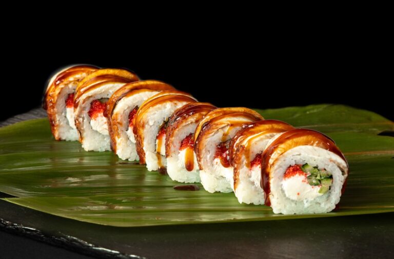 Филадельфия с угрём (8шт)