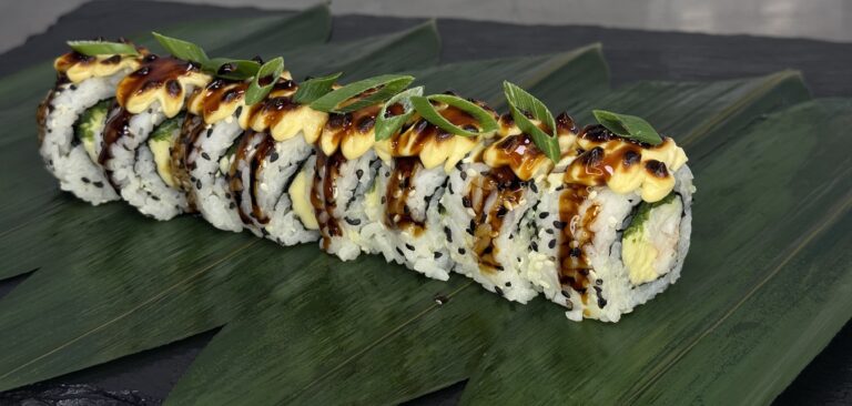 Запеченный сырный ролл (8шт)